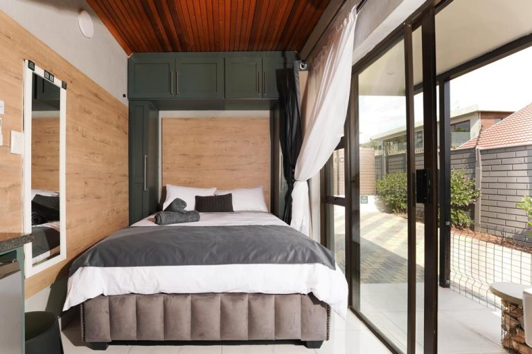 AvA Guest House image 4