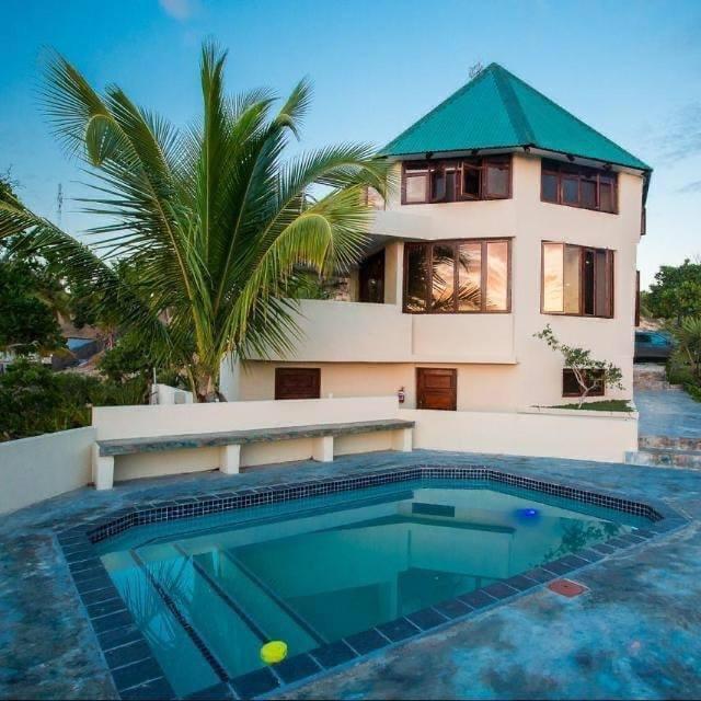 Barra Pescador Lodge in Miramar 3