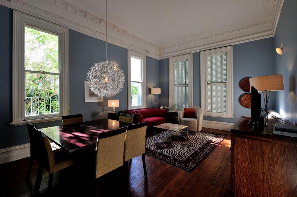Barry Hall image 3