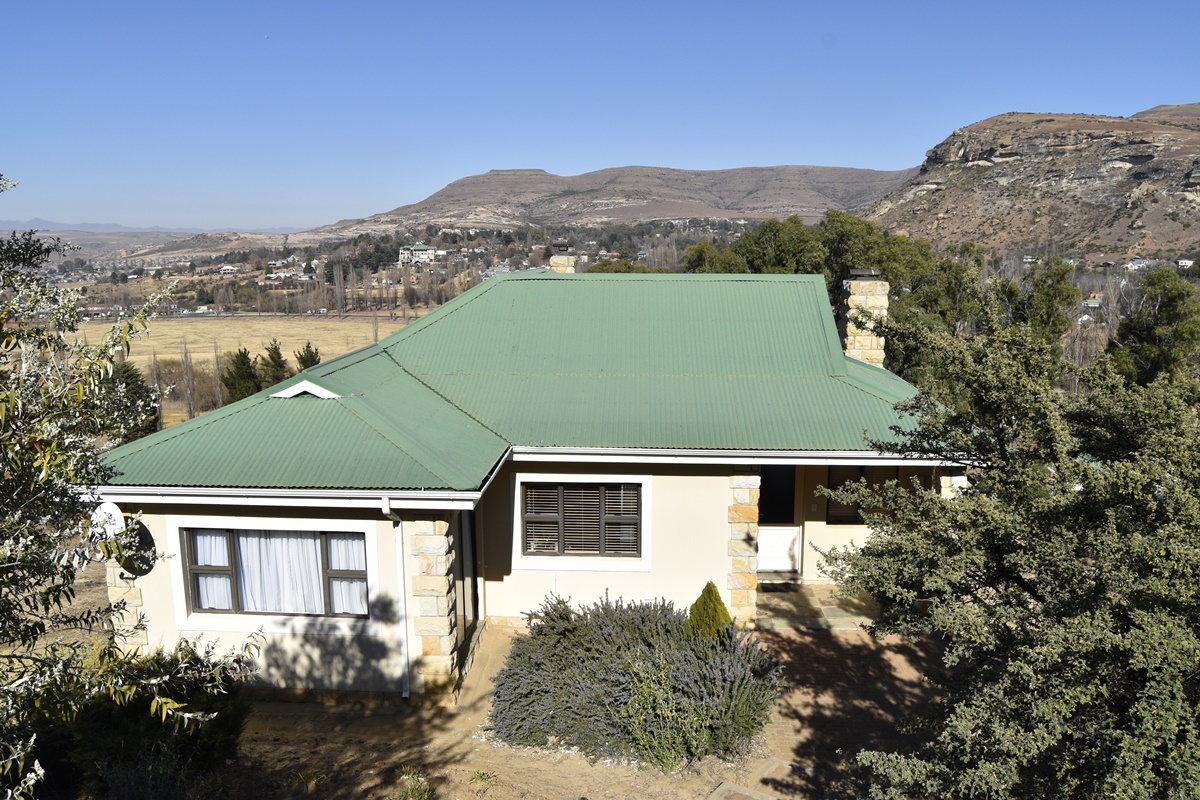 Clarens Bookings