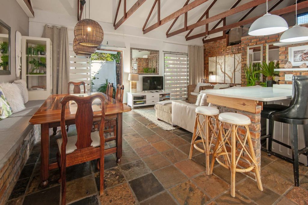 Windsong Cottage image 2