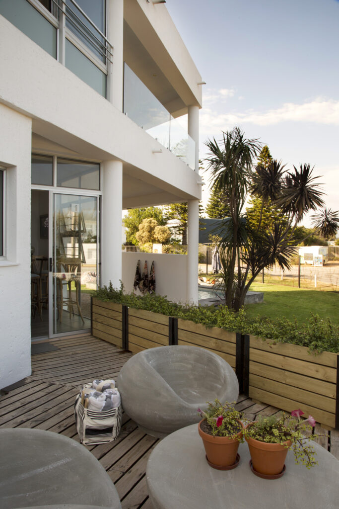 Sunshowers Plett image 4