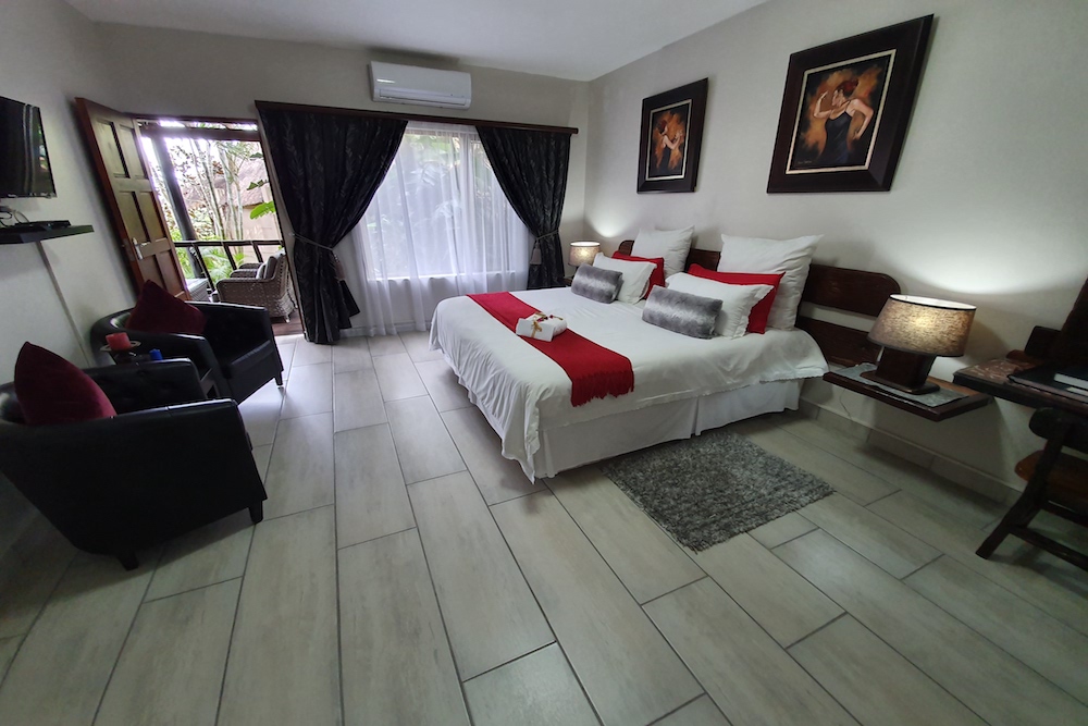 Ndiza Lodge & Cabanas