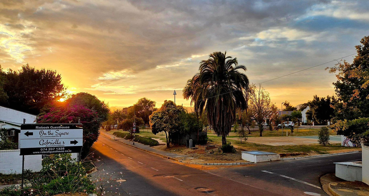 HOME Riebeek Guesthouse