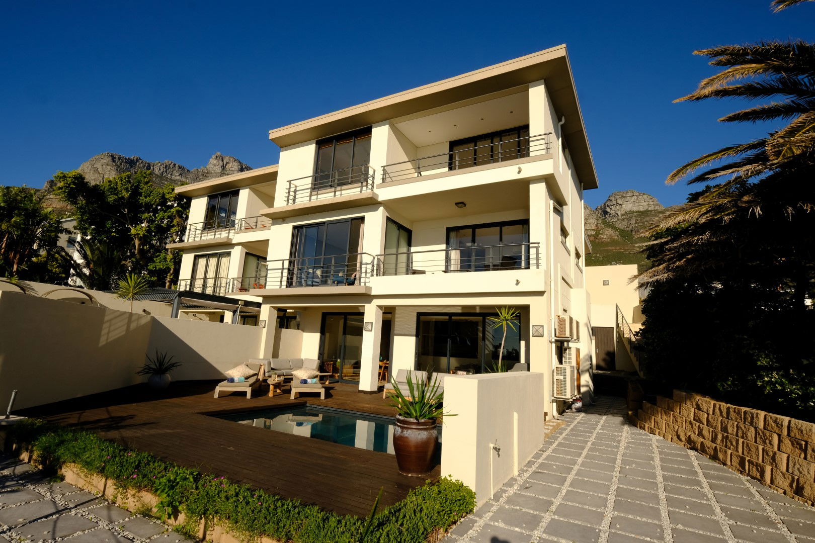 Beta Beach Guest House image 5