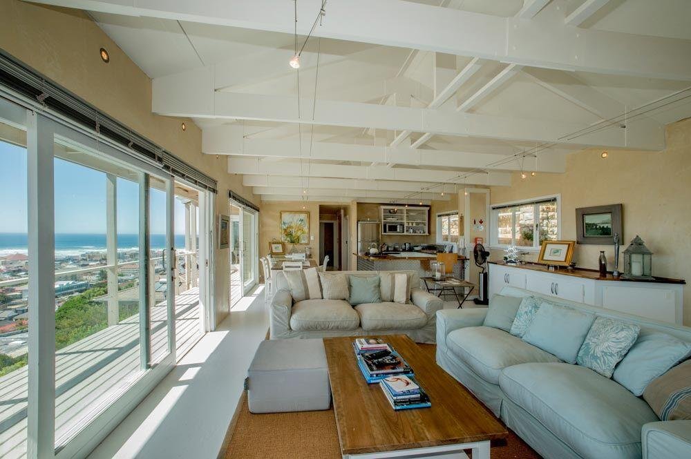 Blue Bay View image 4