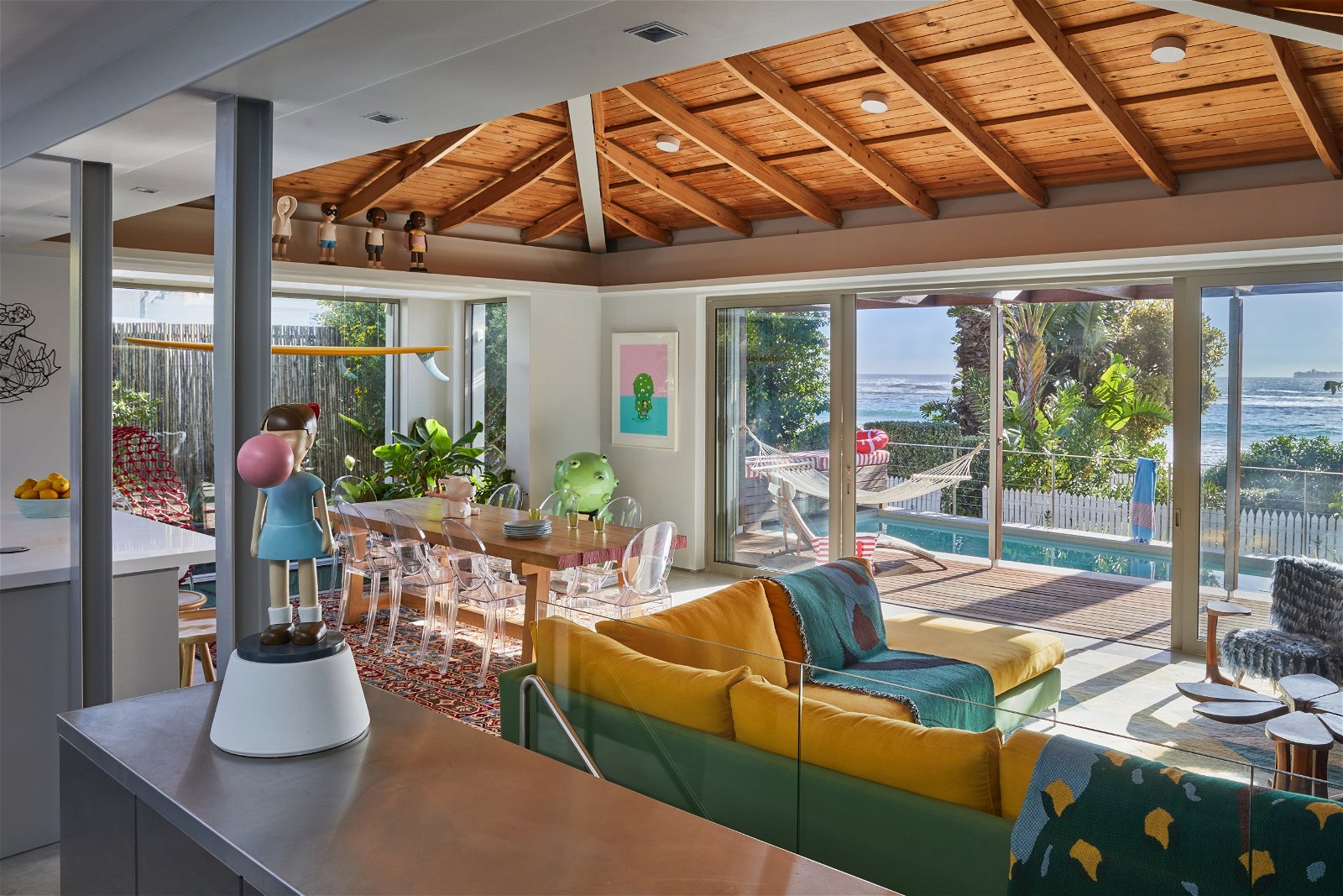 Bungalow 52 image 4
