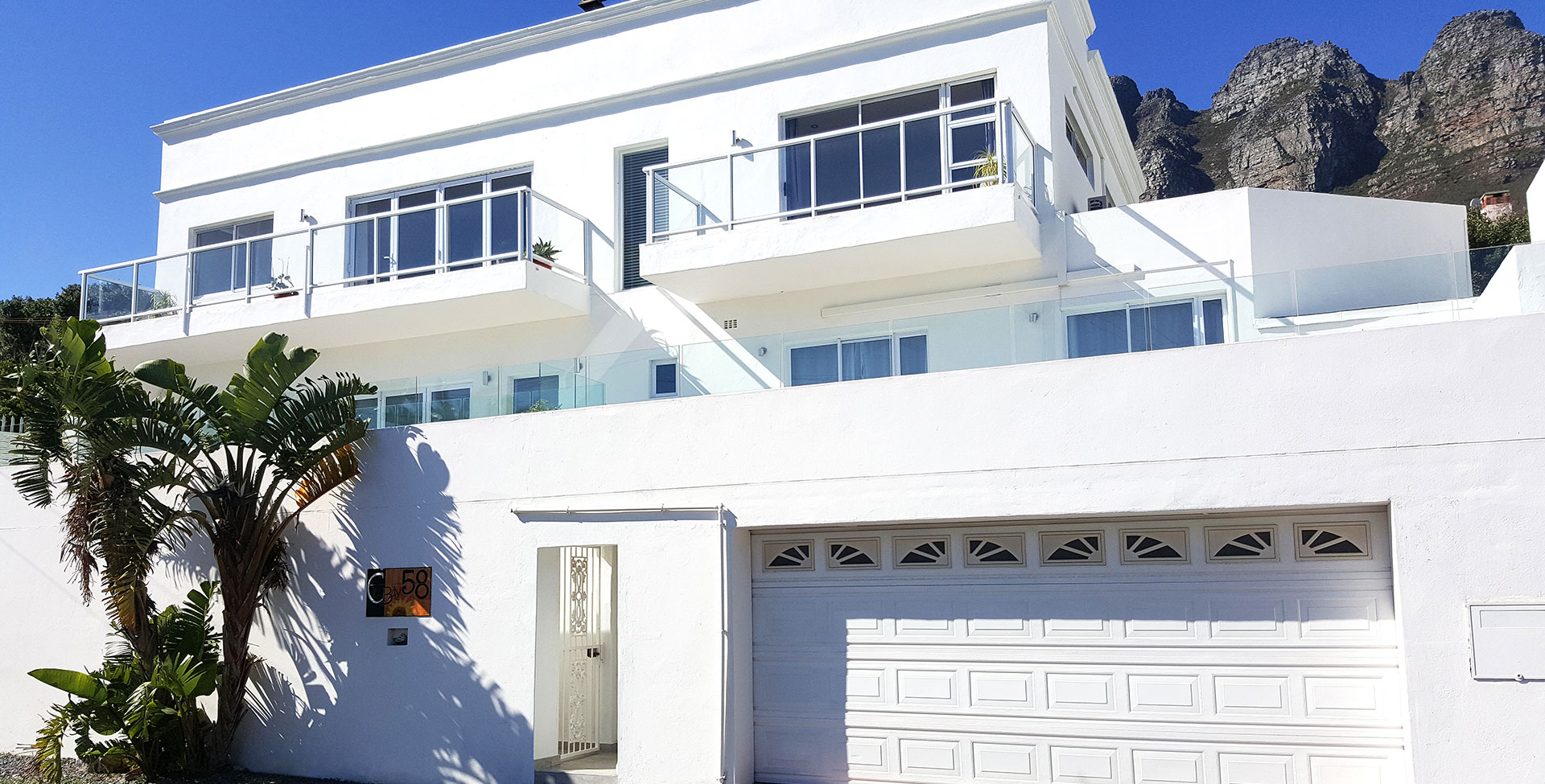 CBay58 – Cape Town Villa