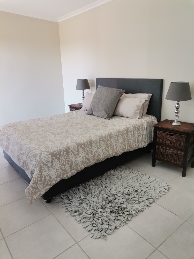 Cape Winelands Business Villas image 4