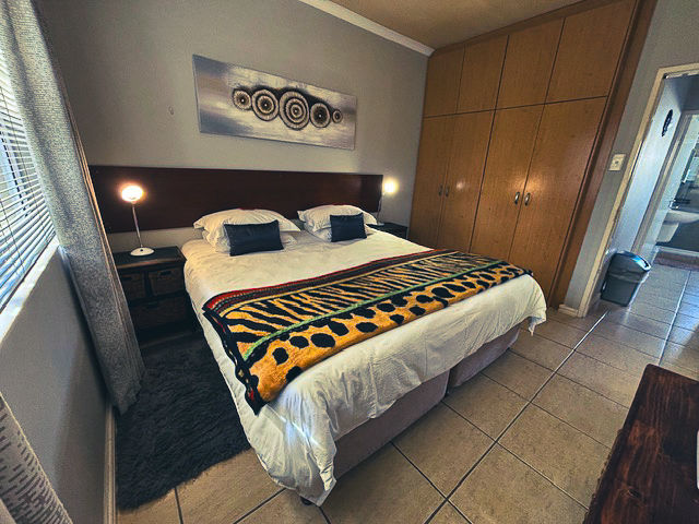 80 Kendal Guest Homes image 3