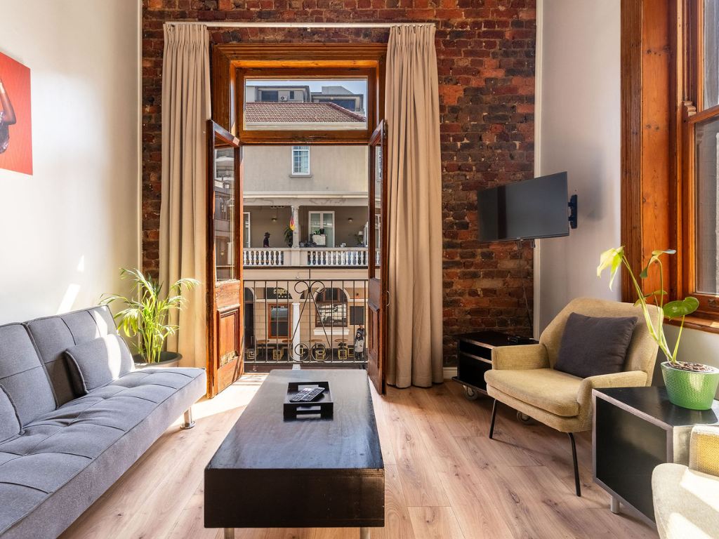 Long Street Apartments