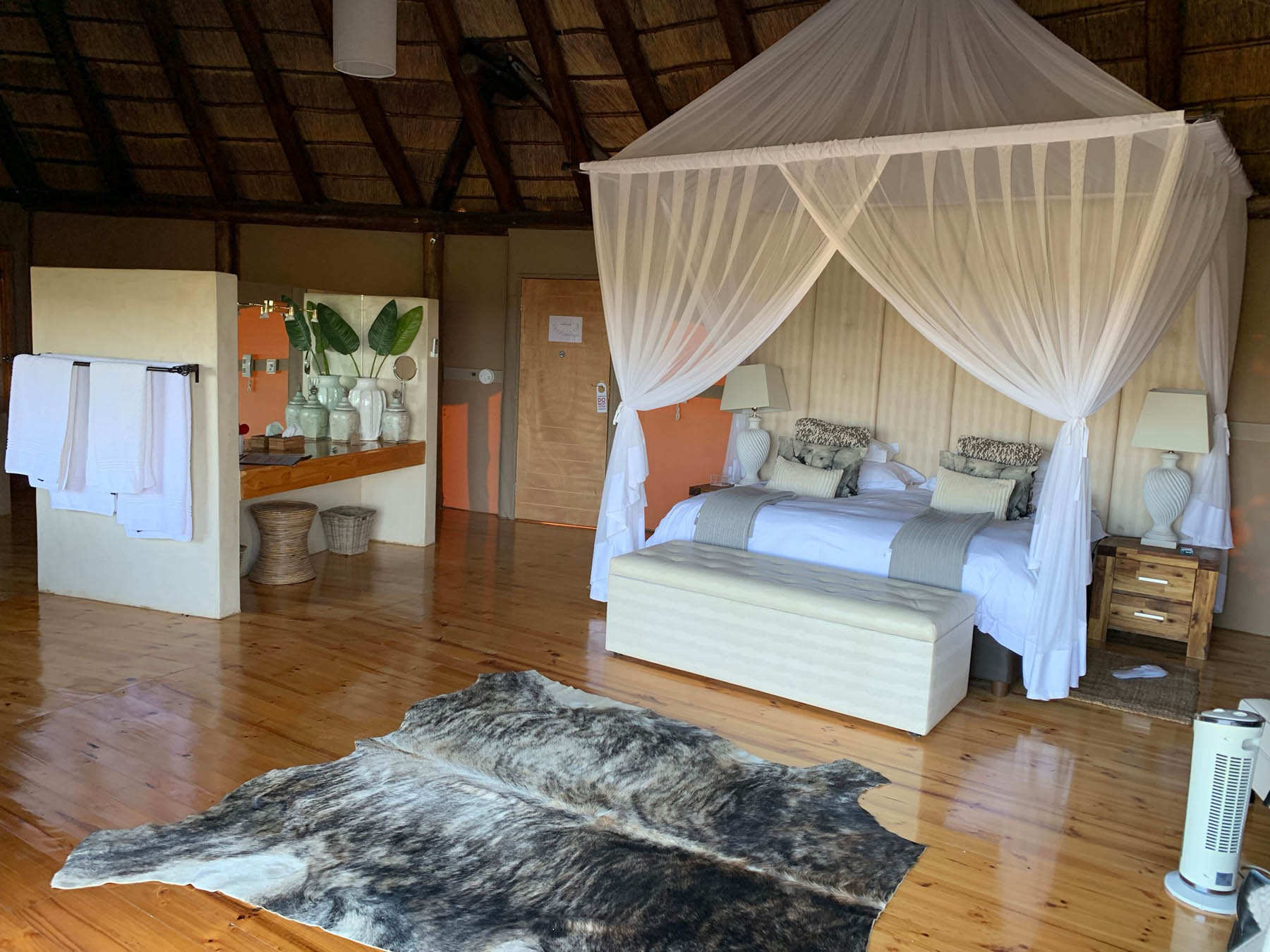 Bush Lodge