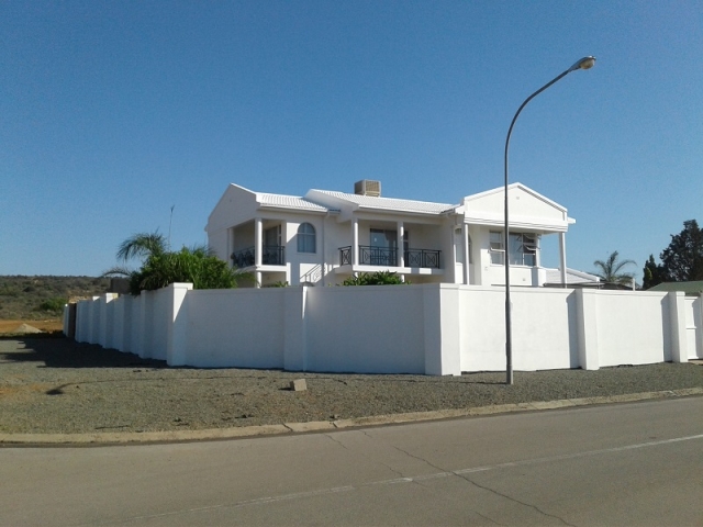 Come Home In Oudtshoorn