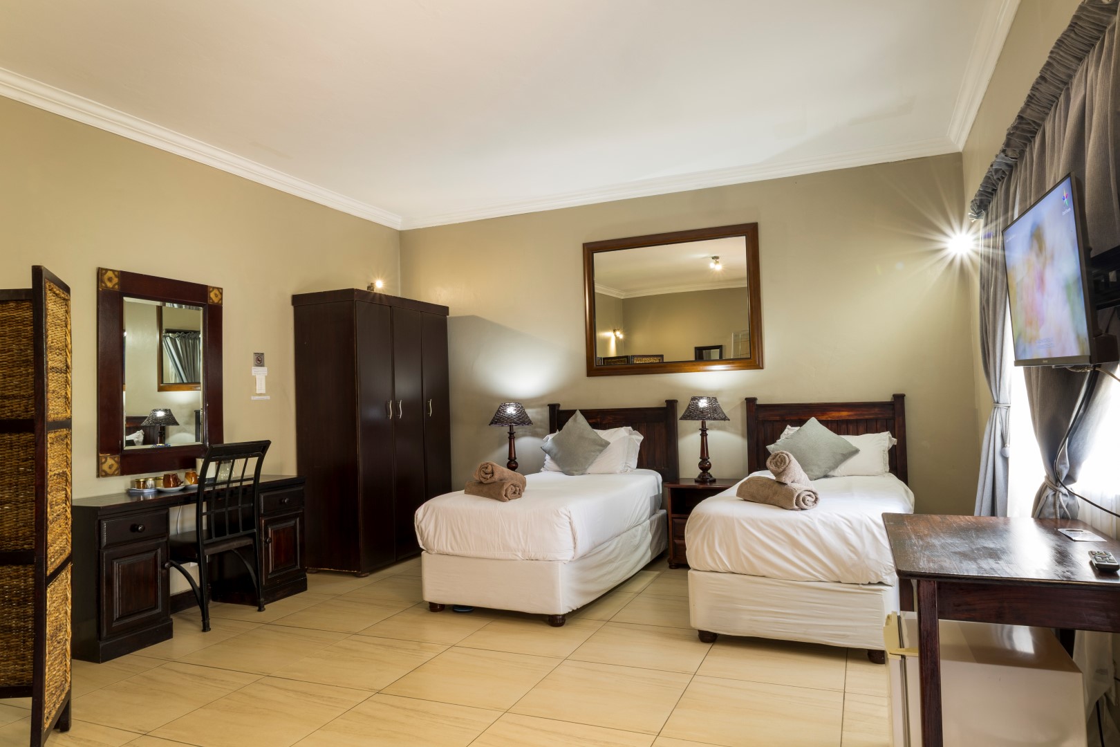 Gumtree-Lodge Guesthouse image 4
