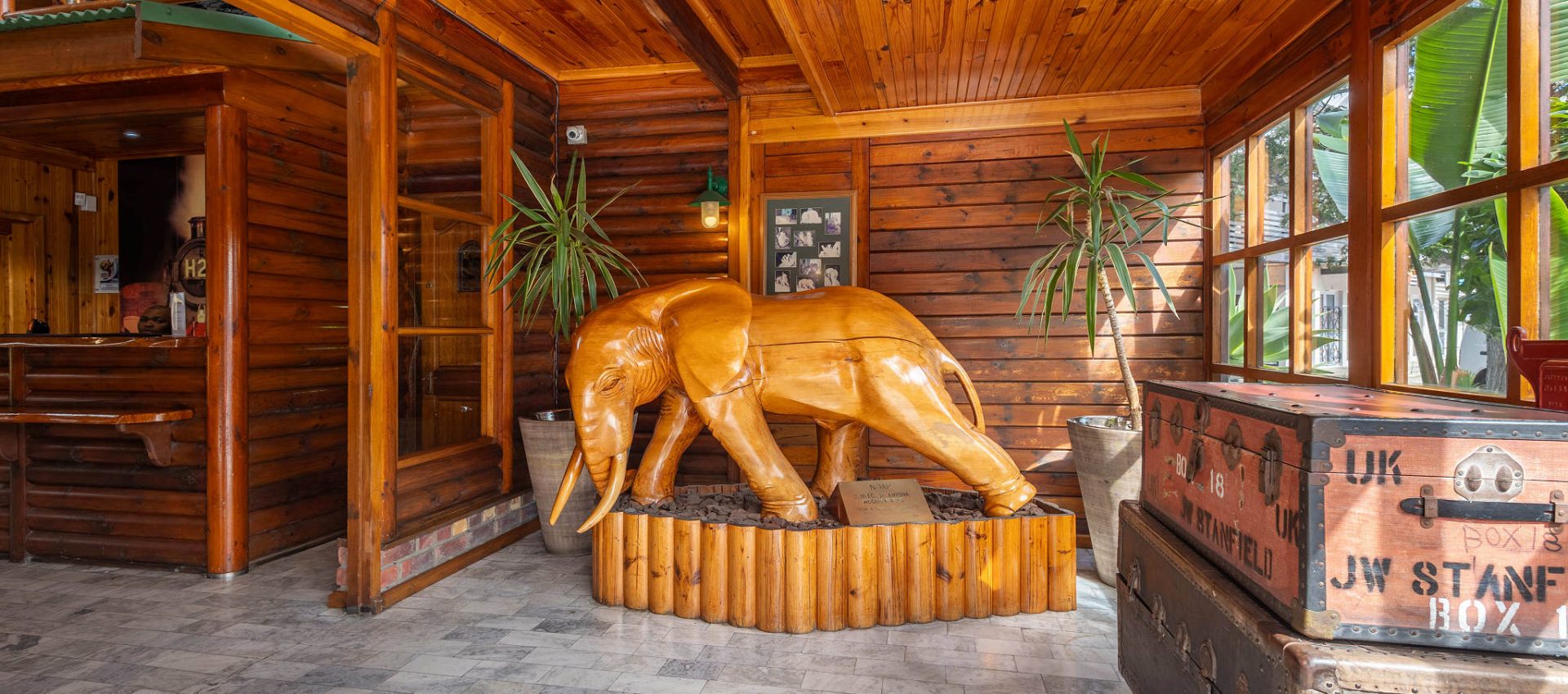 Knysna Log-Inn & The Graywood Hotel