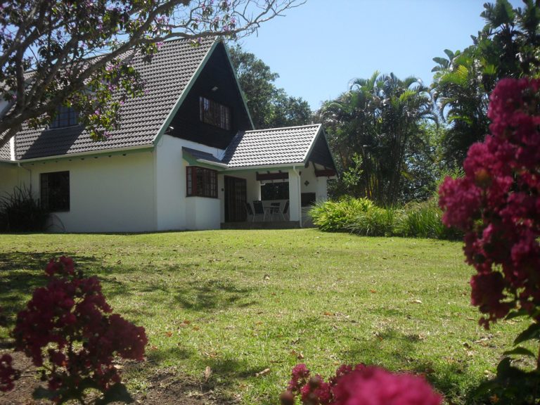 Bellevue Lodge & Eco Park