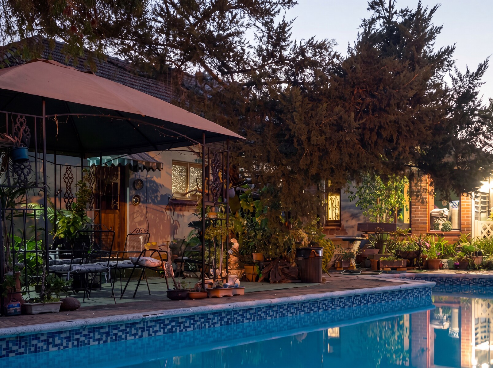 Jean Lee Bed & Breakfast