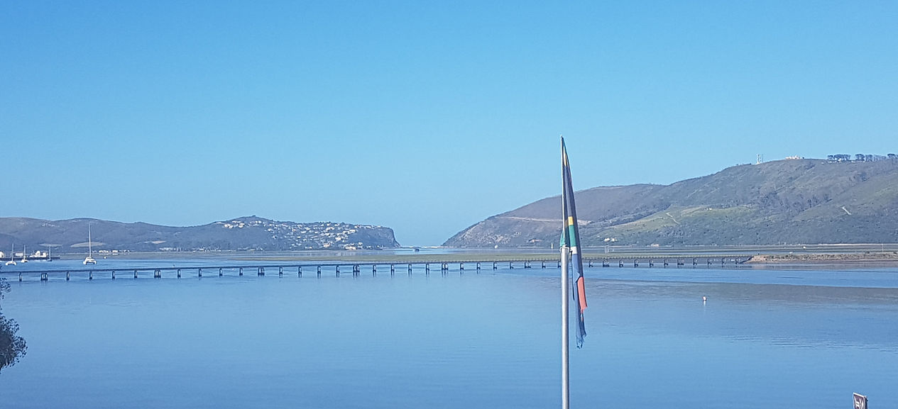Phoenix Lodge & Waterside Accommodation