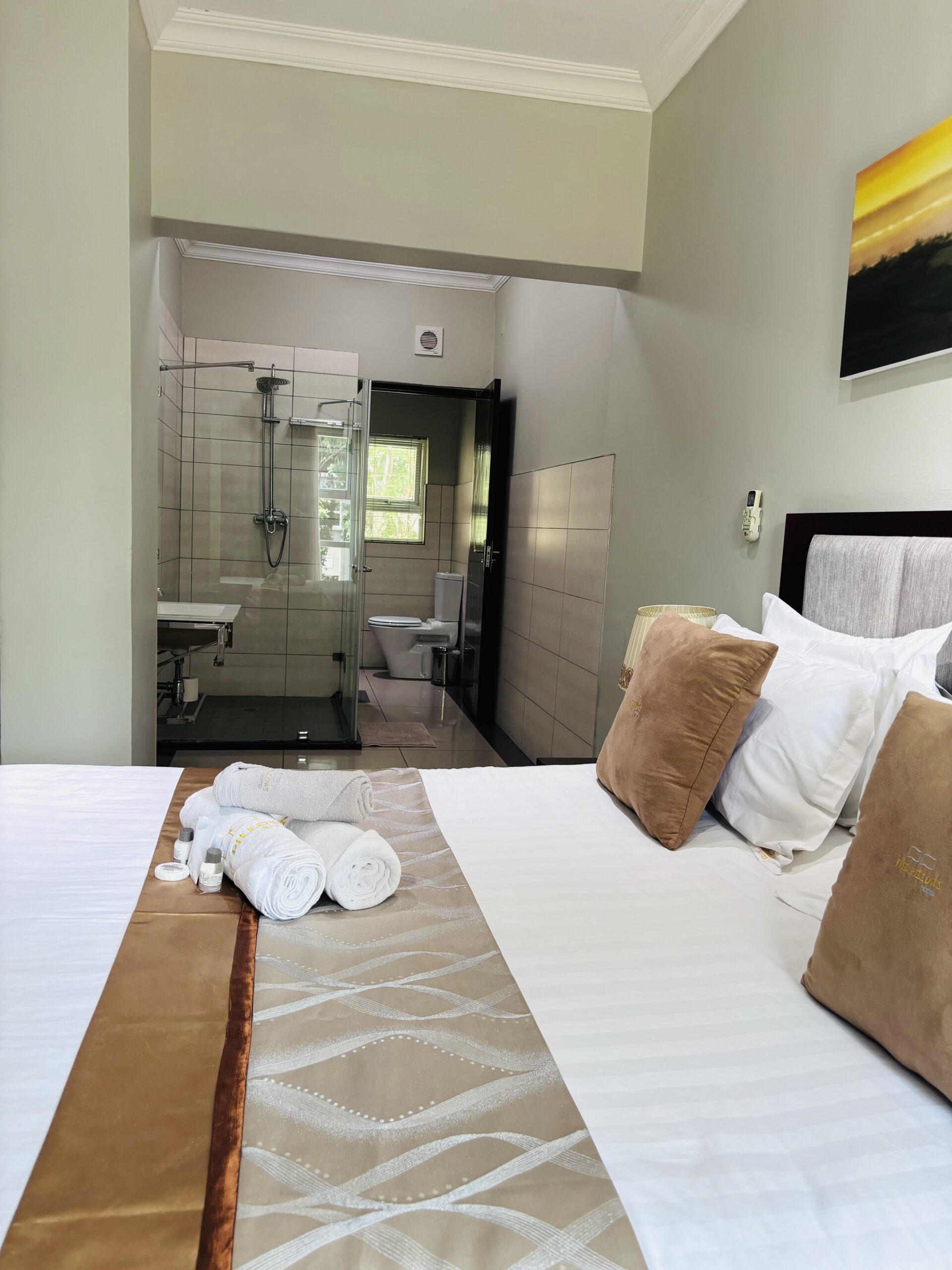 The Pillows Suites