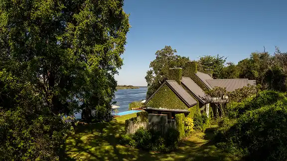 Mukwa River Lodge