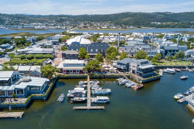 Thesen Island Villas