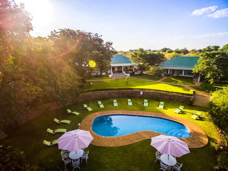 Batonka Guest Lodge in Victoria Falls 3