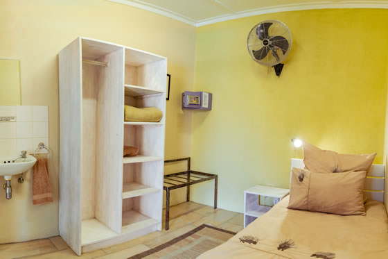 Chameleon Backpackers & Guesthouse