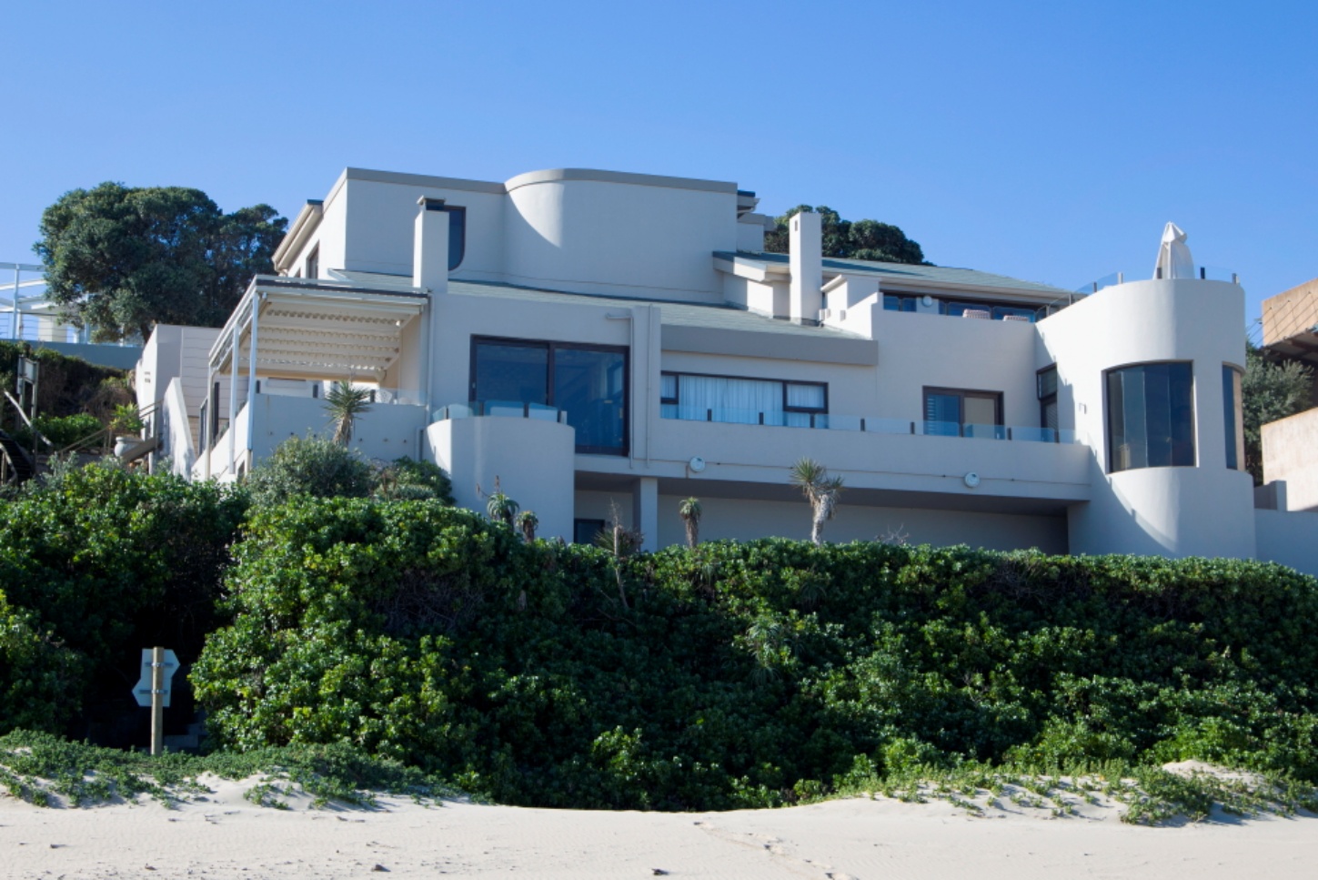 Dune Side Retreat