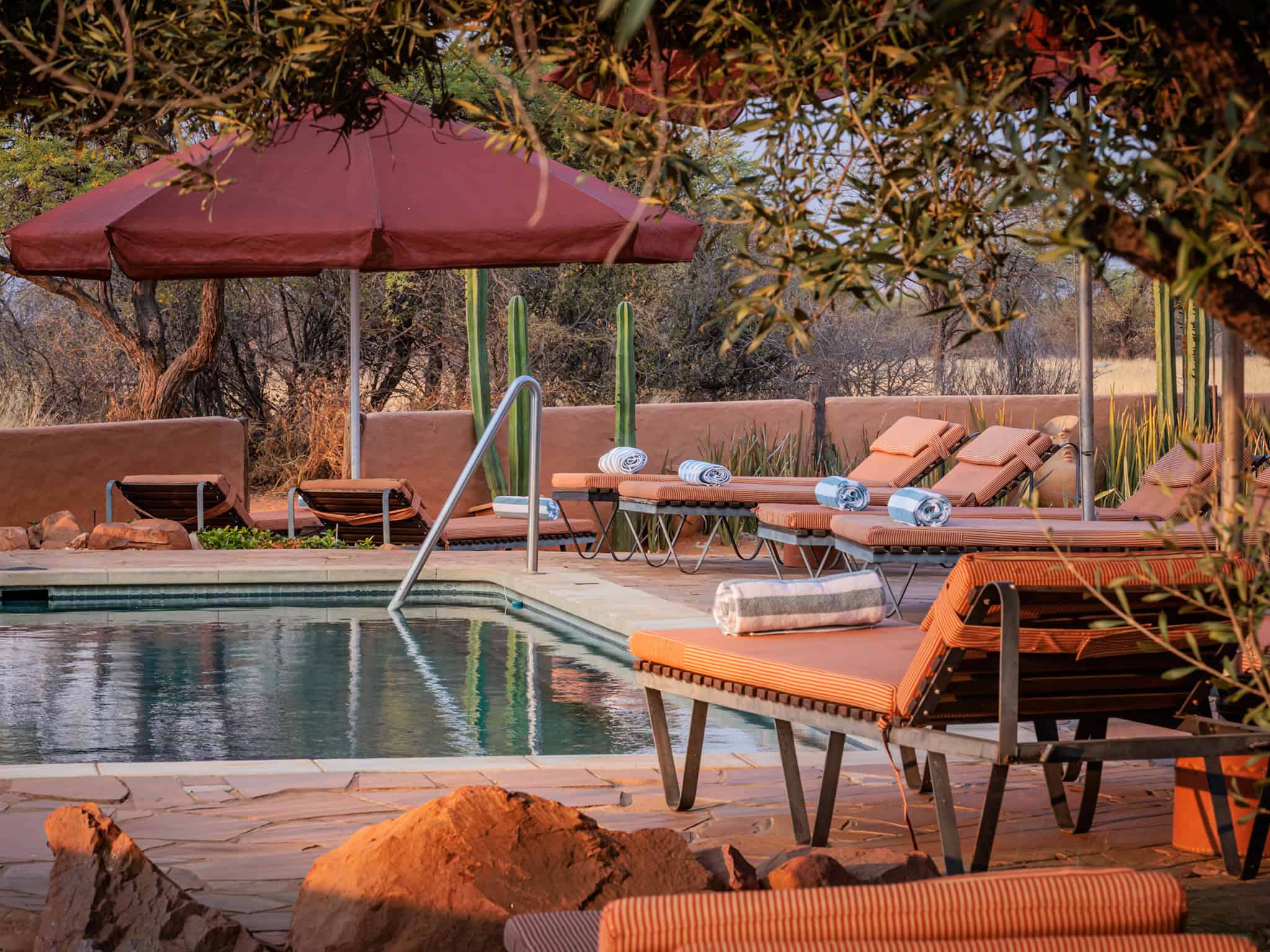 Eningu Kalahari Lodge