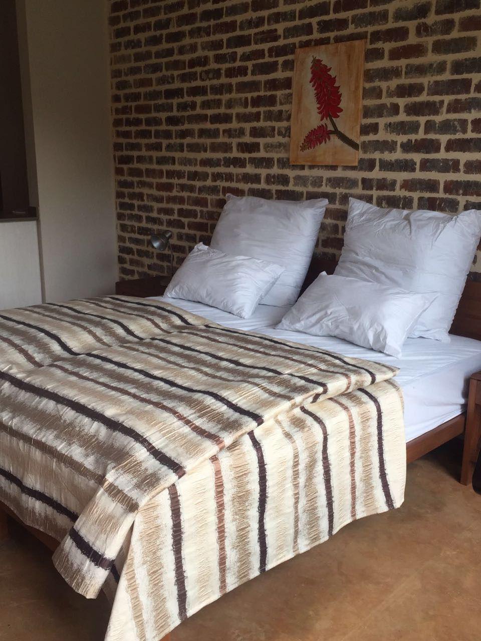 Esther's Country Lodge