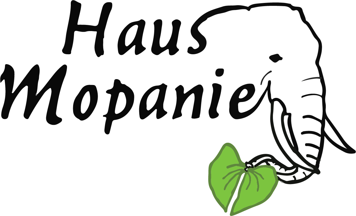 Haus Mopanie Bed & Breakfast