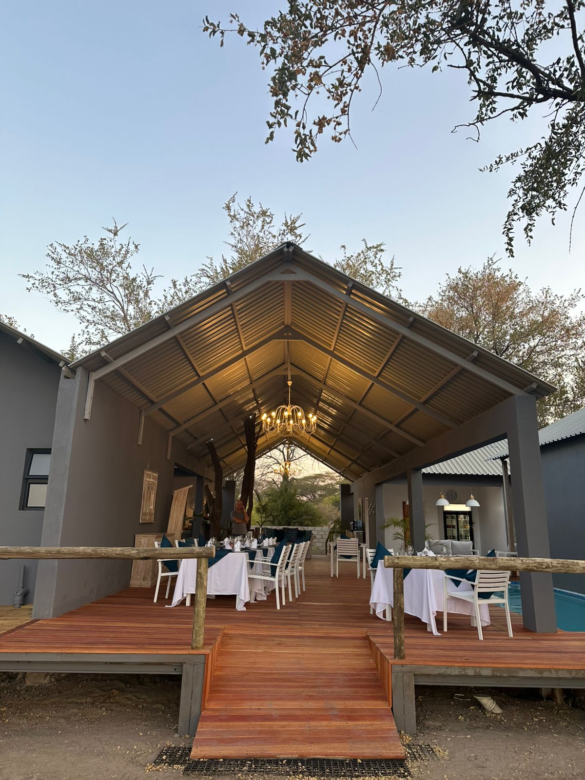 Lenyebi River Lodge