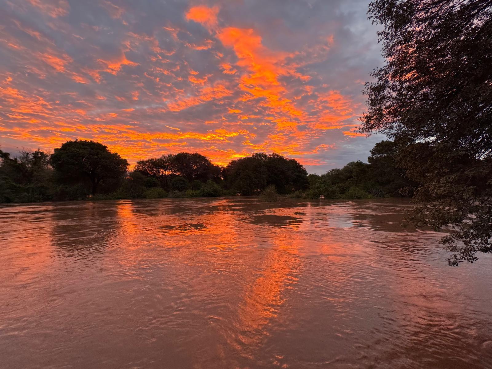 Tapologo River Lodge