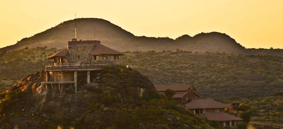 Karivo Lodge