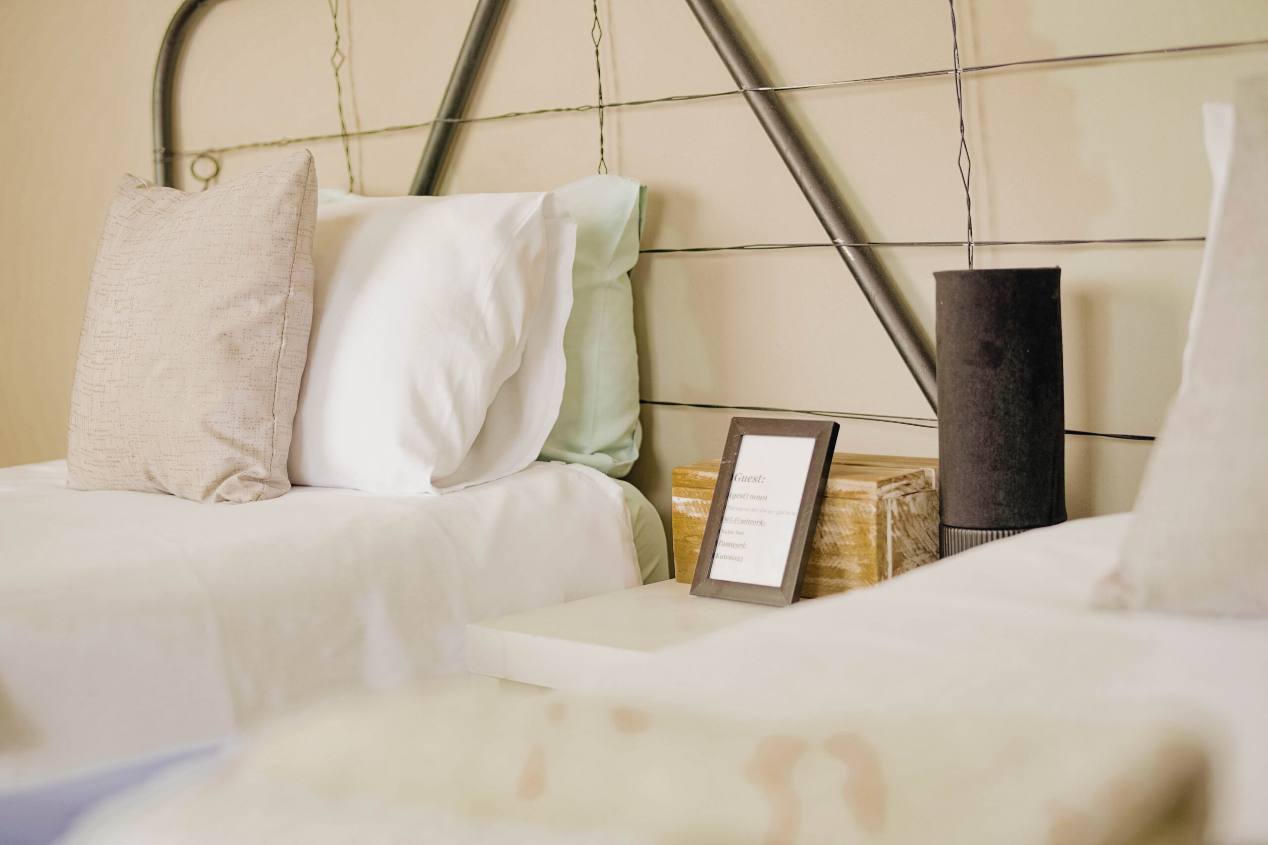 Kate's Nest Guesthouse & Tours