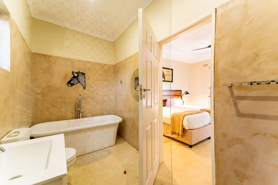 The Shrub Lodge in Victoria Falls 4