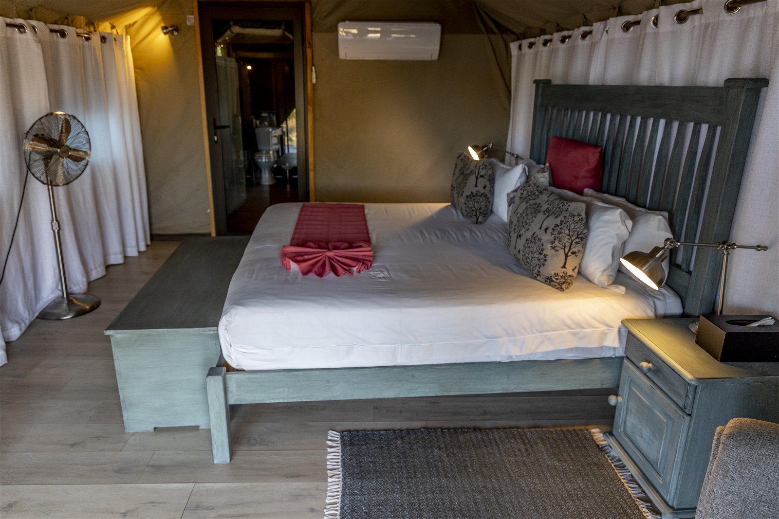 Tlouwana Safari Camp