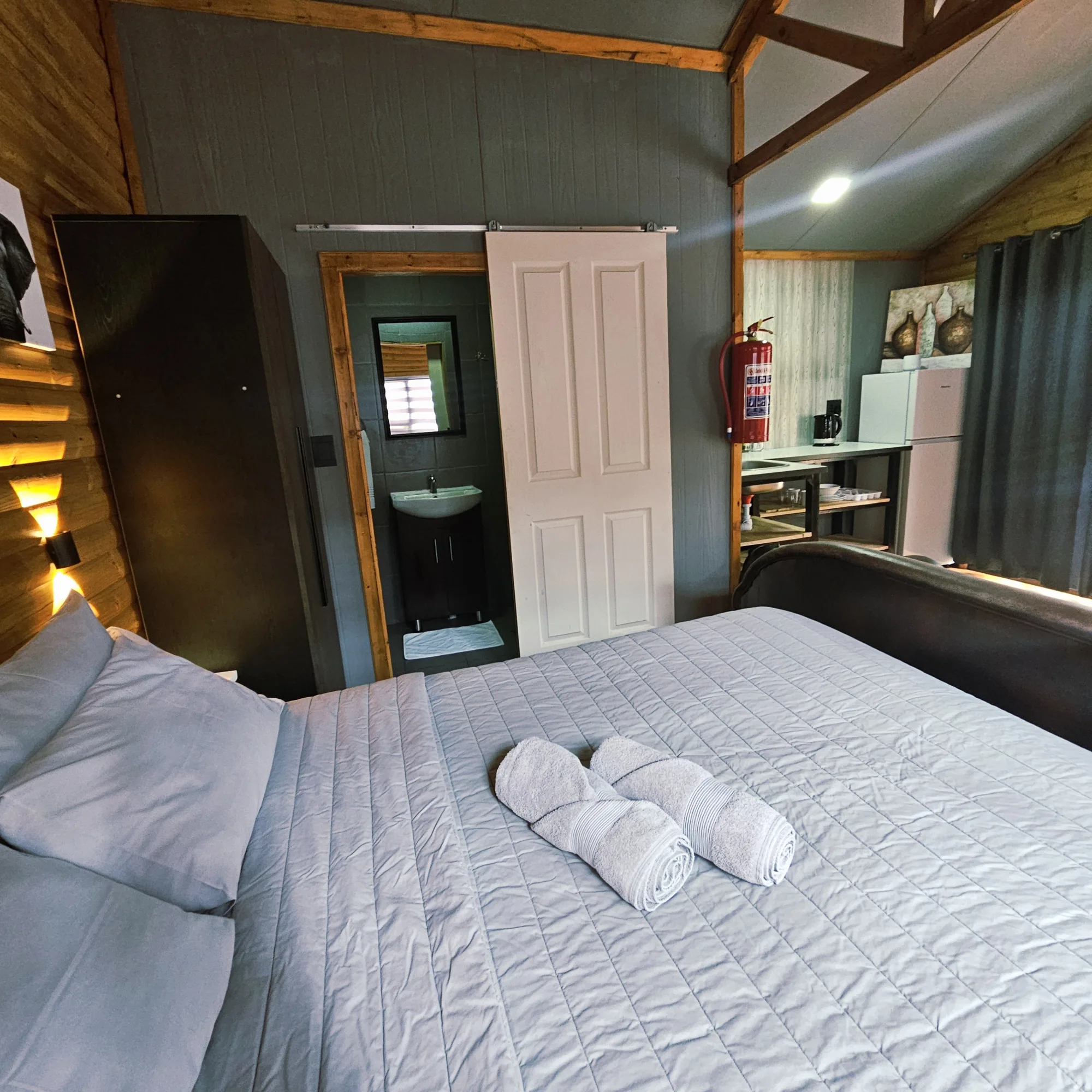 ZUCH Accommodation in Broadlands 4