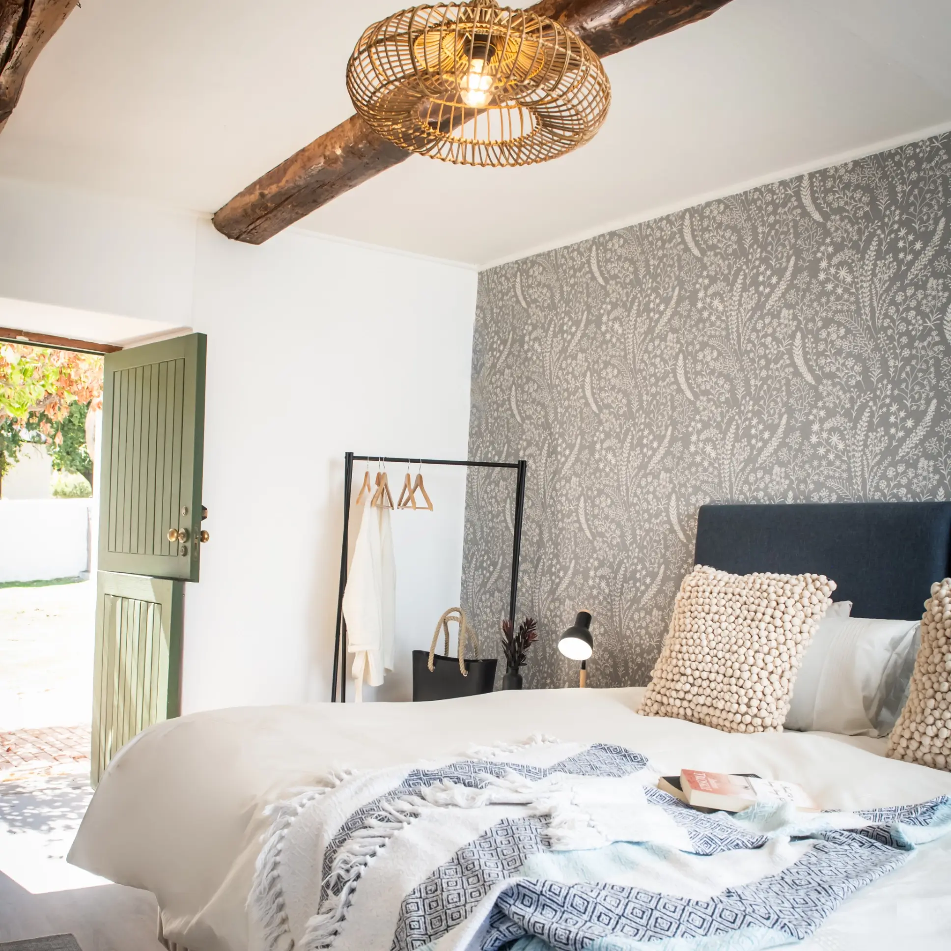 Ribbokskloof Cottages and Campsite