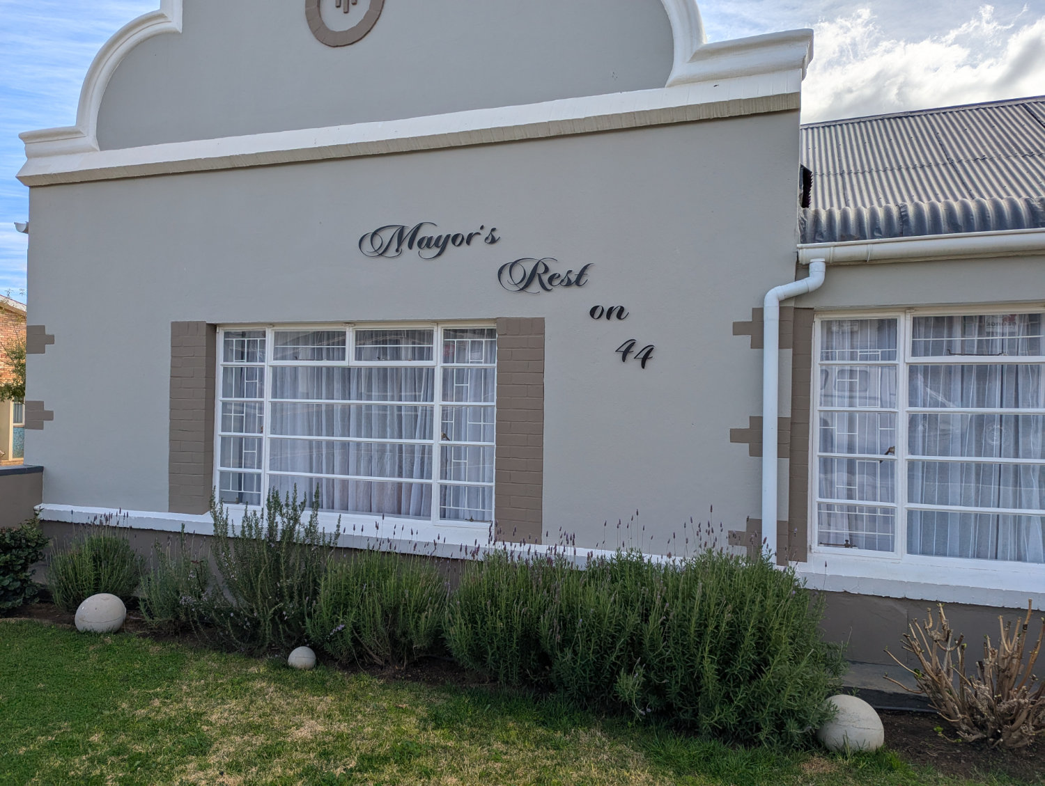 Mayors Rest Guest House