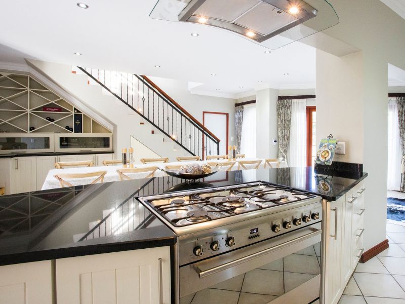 The Browns Luxury Guest Suites & Cottage